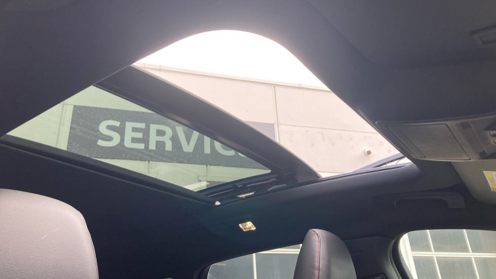 Ford Kuga 2.5 PHEV ST-Line X Edition 5dr CVT Estate - Image 33