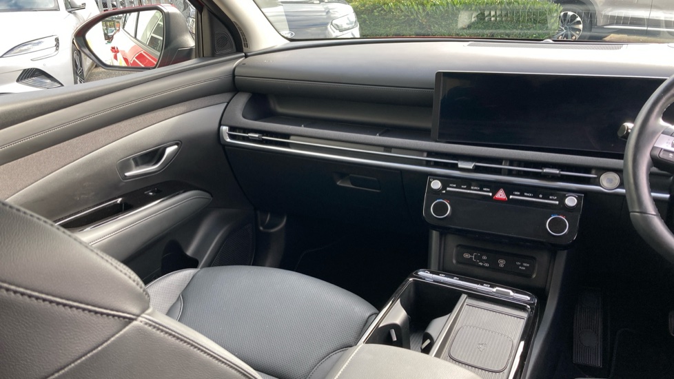 Hyundai TUCSON 1.6T Hybrid Ultimate 5dr Auto Hybrid Estate - Image 14