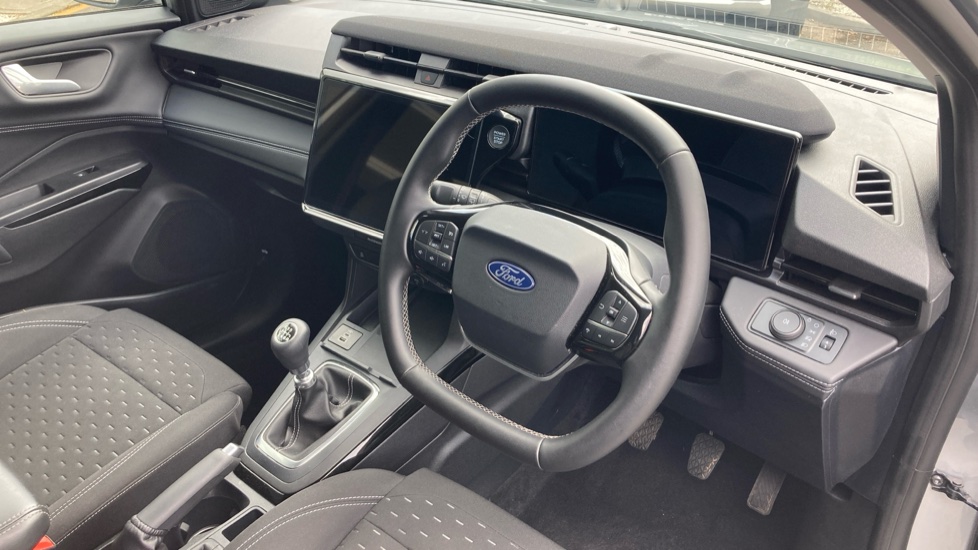 Ford Puma 1.0 EcoBoost Hybrid mHEV Titanium 5dr Petrol Hatchback - Image 11
