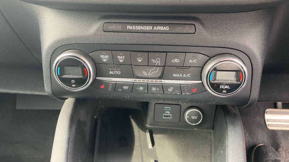 Ford Kuga 2.5 PHEV ST-Line Edition 5dr CVT Estate - Image 49