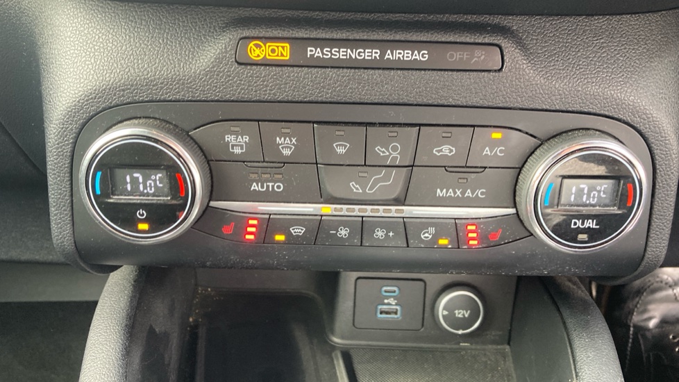 Ford Kuga 2.5 PHEV ST-Line Edition 5dr CVT Estate - Image 50