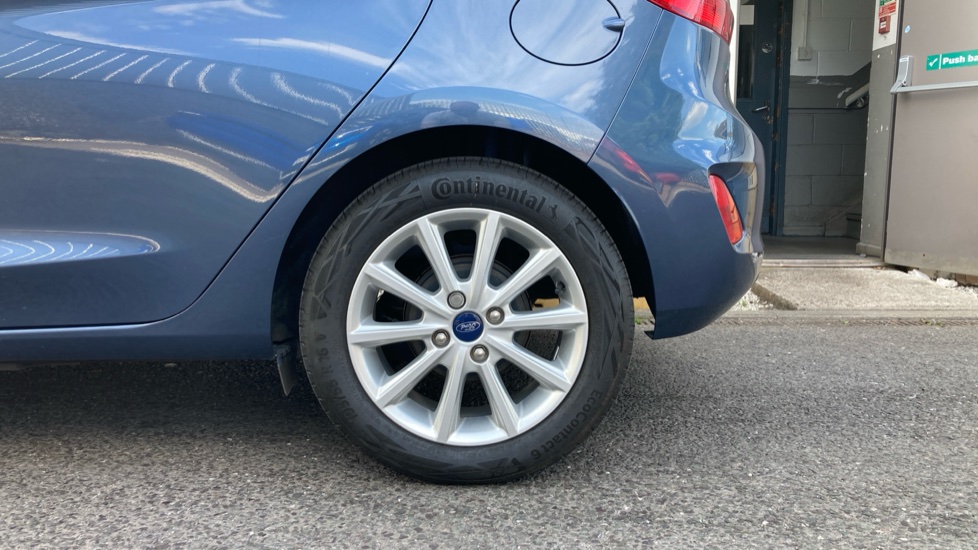 Ford Fiesta 1.0 EcoBoost 95 Titanium 5dr Petrol Hatchback - Image 7