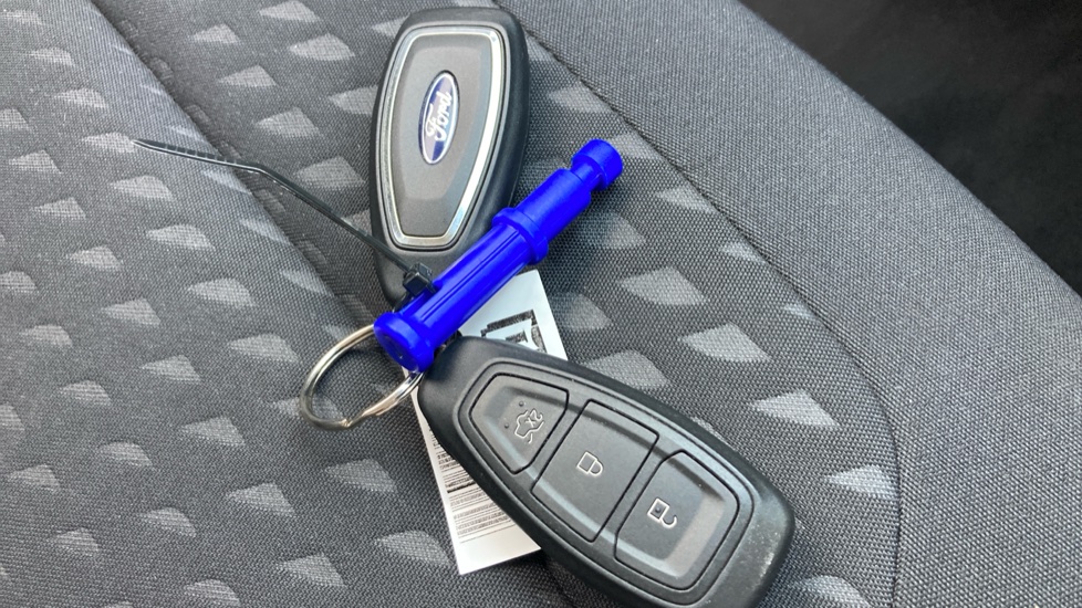Ford Fiesta 1.0 EcoBoost 95 Titanium 5dr Petrol Hatchback - Image 20