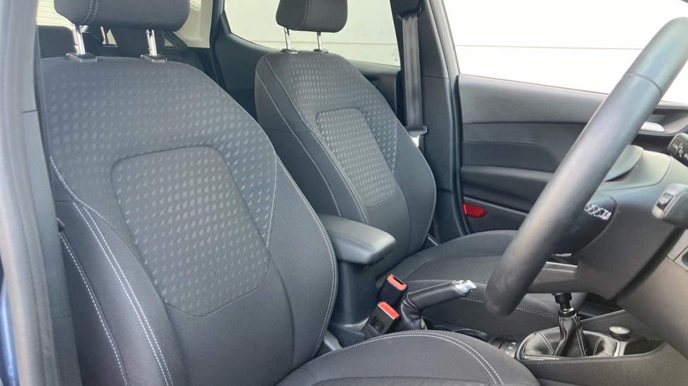 Ford Fiesta 1.0 EcoBoost 95 Titanium 5dr Petrol Hatchback - Image 38