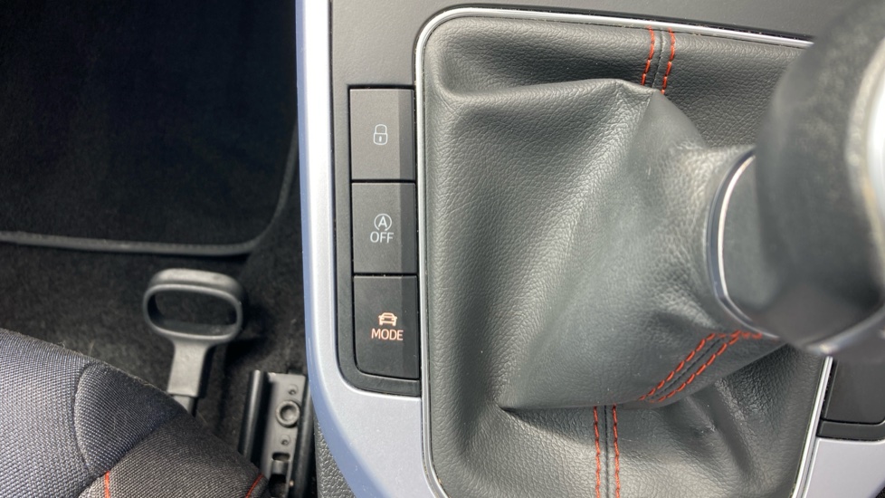 SEAT Arona 1.0 TSI 110 FR 5dr Petrol Hatchback - Image 31