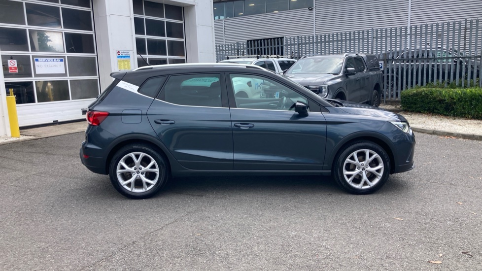 SEAT Arona 1.0 TSI 110 FR 5dr Petrol Hatchback - Image 38