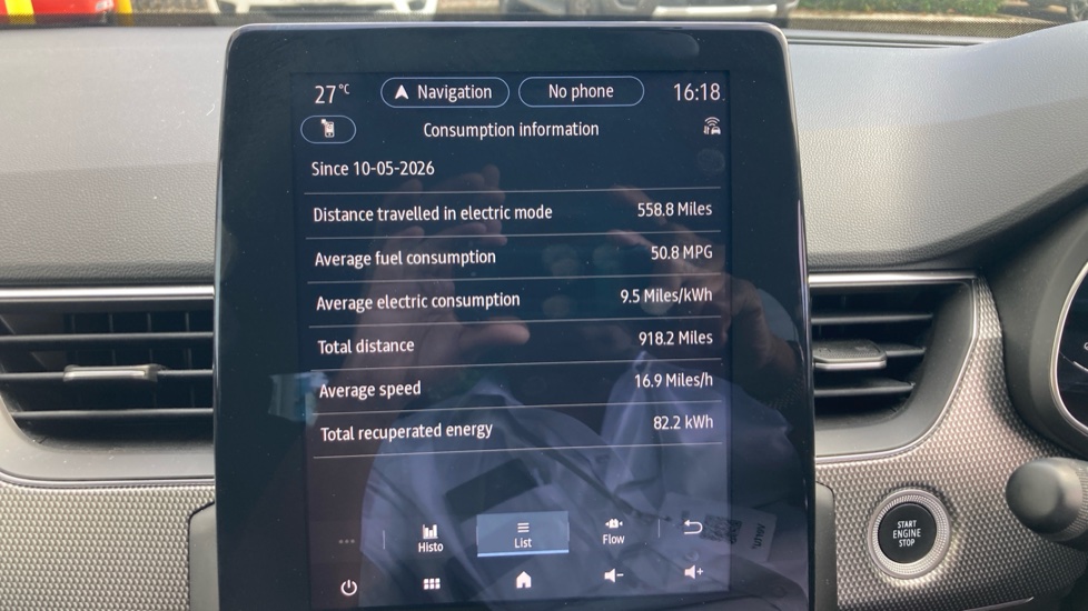 Renault Arkana 1.6 E-TECH Hybrid 145 S Edition 5dr Auto Hybrid Estate - Image 24