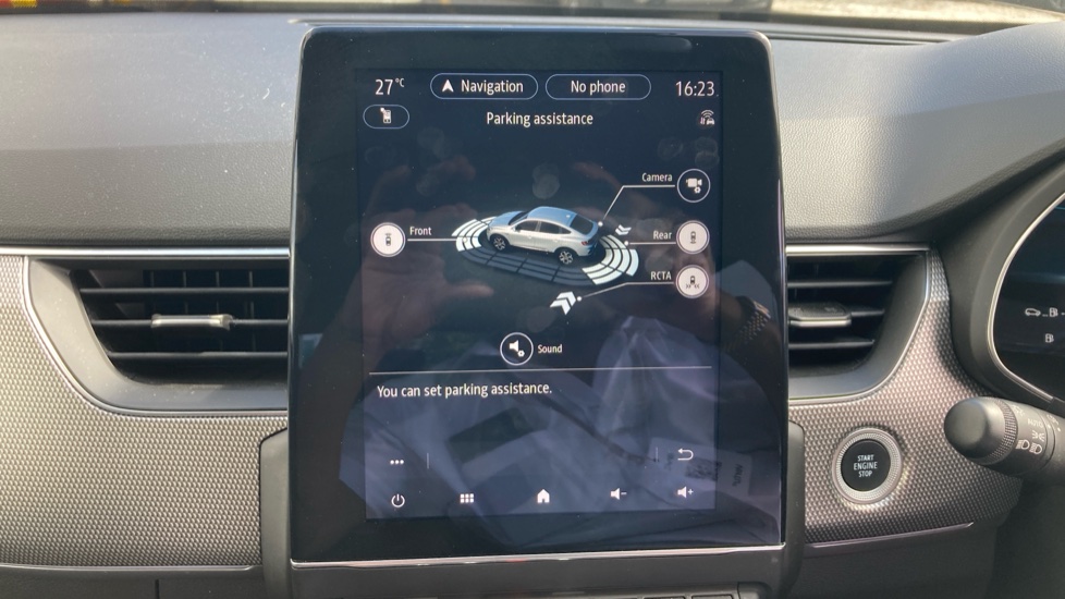 Renault Arkana 1.6 E-TECH Hybrid 145 S Edition 5dr Auto Hybrid Estate - Image 29