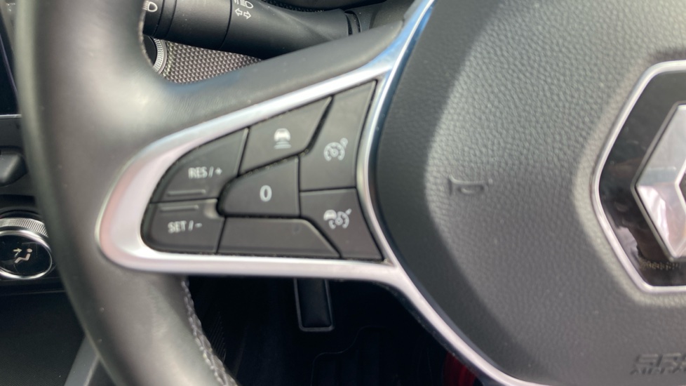 Renault Arkana 1.6 E-TECH Hybrid 145 S Edition 5dr Auto Hybrid Estate - Image 39