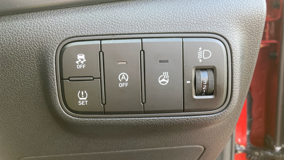 Hyundai BAYON 1.0 TGDi 48V MHEV Premium 5dr DCT Petrol Hatchback - Image 21