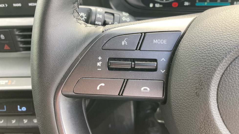 Hyundai BAYON 1.0 TGDi 48V MHEV Premium 5dr DCT Petrol Hatchback - Image 23