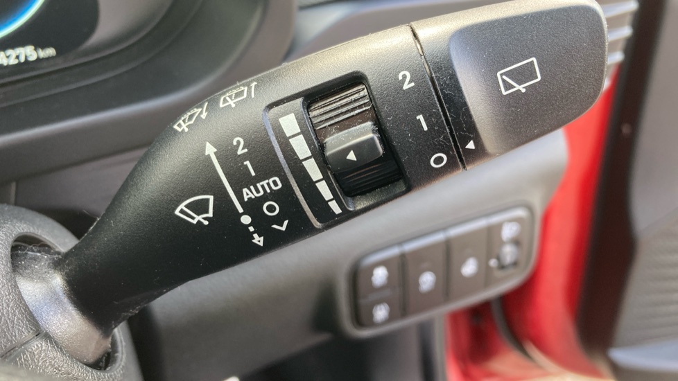 Hyundai BAYON 1.0 TGDi 48V MHEV Premium 5dr DCT Petrol Hatchback - Image 24