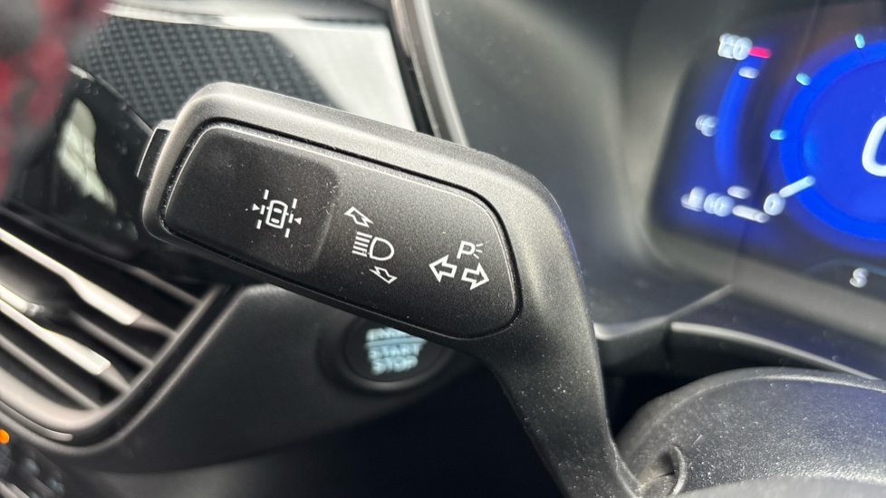 Ford Kuga 2.5 FHEV ST-Line Edition 5dr CVT Hybrid Estate - Image 26