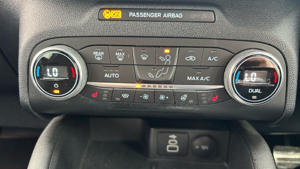 Ford Kuga 2.5 FHEV ST-Line Edition 5dr CVT Hybrid Estate - Image 29