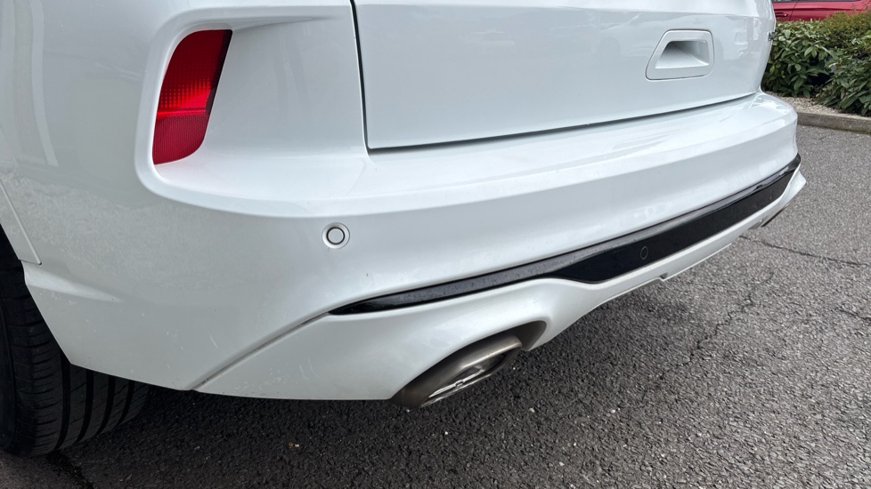 Ford Kuga 2.5 FHEV ST-Line Edition 5dr CVT Hybrid Estate - Image 39
