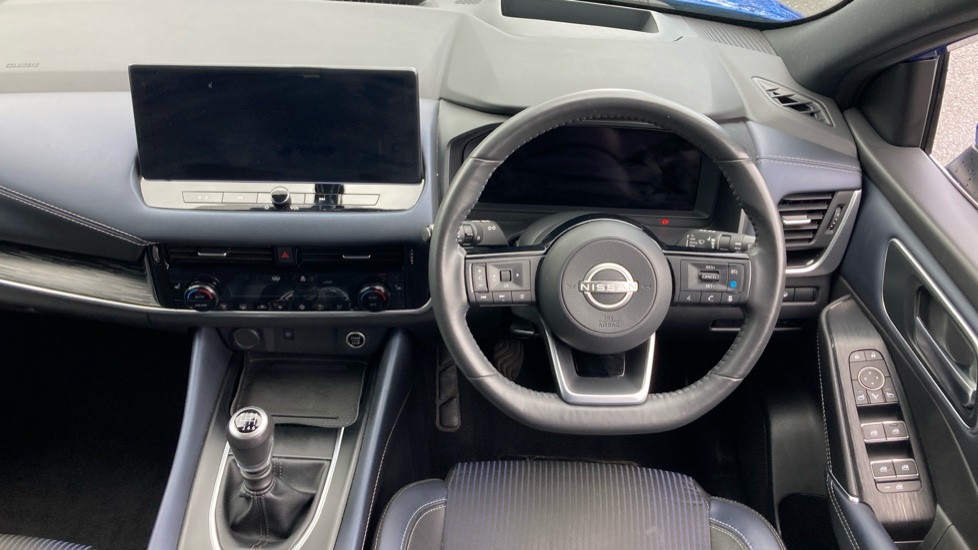 Nissan Qashqai 1.3 DiG-T MH Tekna 5dr Petrol Hatchback - Image 10