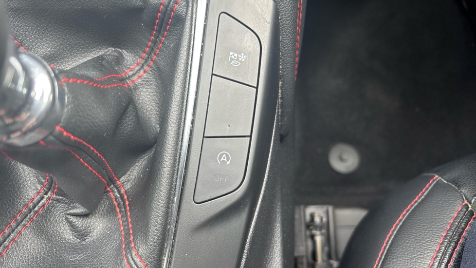 Ford Kuga 1.5 EcoBoost 150 ST-Line X Edition 5dr Petrol Estate - Image 34