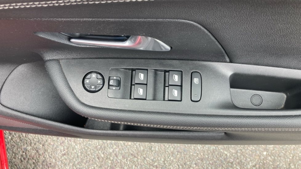 Vauxhall Mokka 1.2 Turbo 136 GS 5dr Petrol Hatchback - Image 21