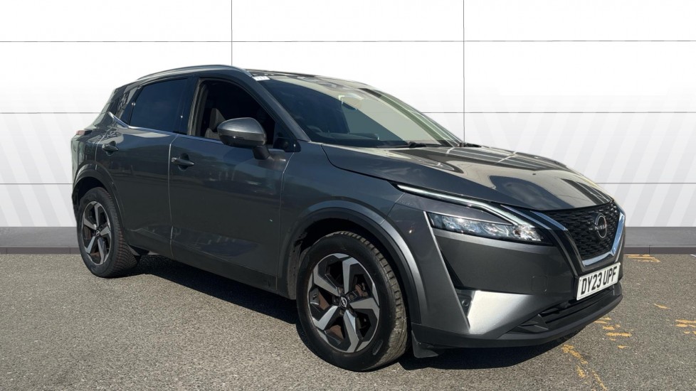 Nissan Qashqai 1.3 DiG-T MH N-Connecta 5dr Petrol Hatchback - Image 1