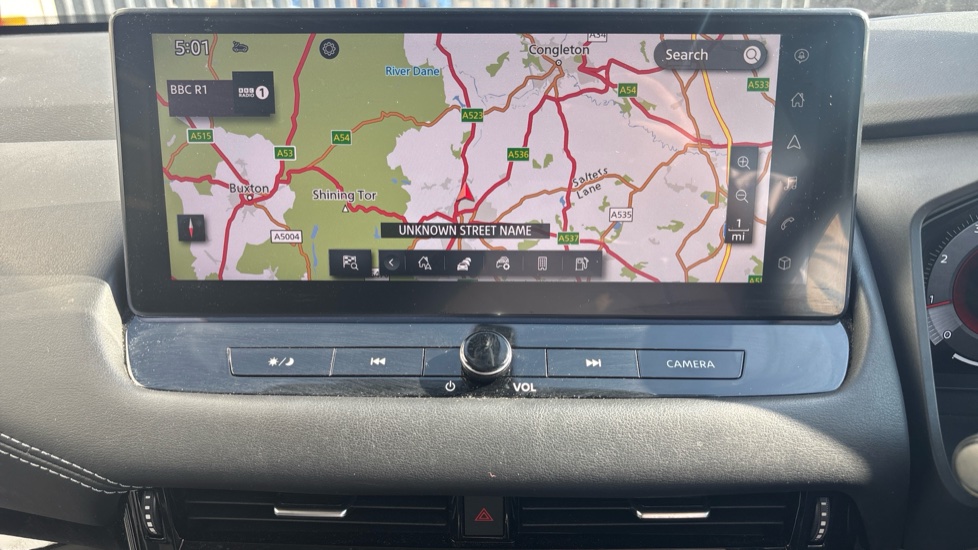Nissan Qashqai 1.3 DiG-T MH N-Connecta 5dr Petrol Hatchback - Image 32