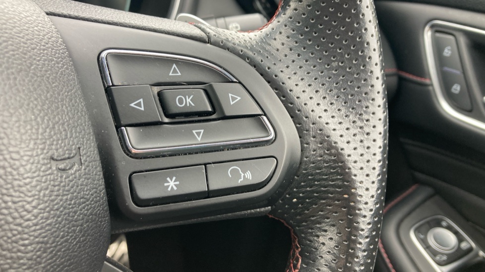 MG HS 1.5 T-GDI Trophy 5dr DCT Petrol Hatchback - Image 23