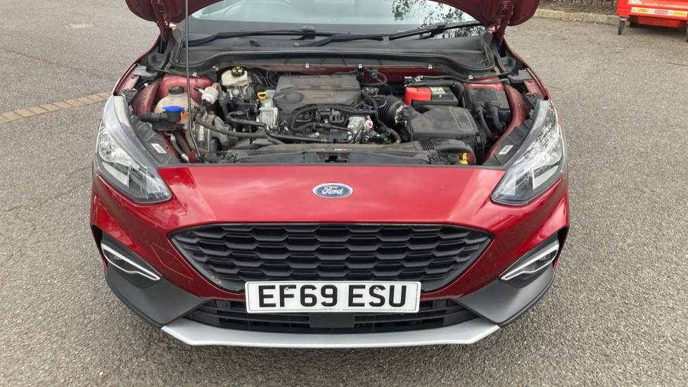 Ford Focus 1.0 EcoBoost 125 Active Auto 5dr Petrol Hatchback - Image 8