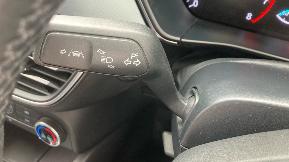 Ford Focus 1.0 EcoBoost 125 Active Auto 5dr Petrol Hatchback - Image 26