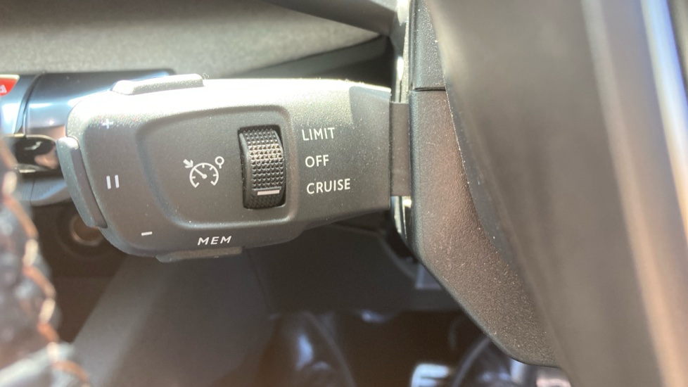 Peugeot 3008 1.2 PureTech GT 5dr EAT8 Petrol Estate - Image 26