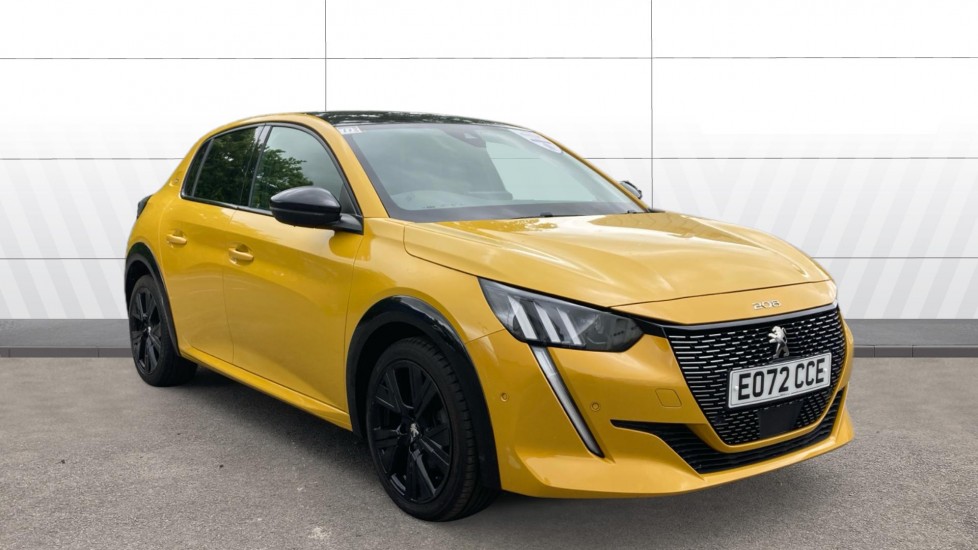 Peugeot 208 1.2 PureTech 100 GT 5dr Petrol Hatchback - Image 1