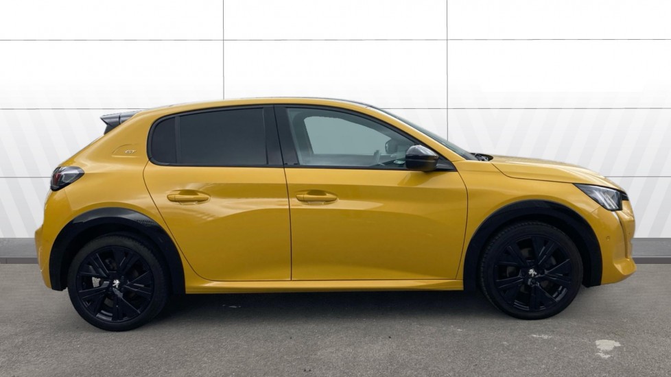 Peugeot 208 1.2 PureTech 100 GT 5dr Petrol Hatchback - Image 5