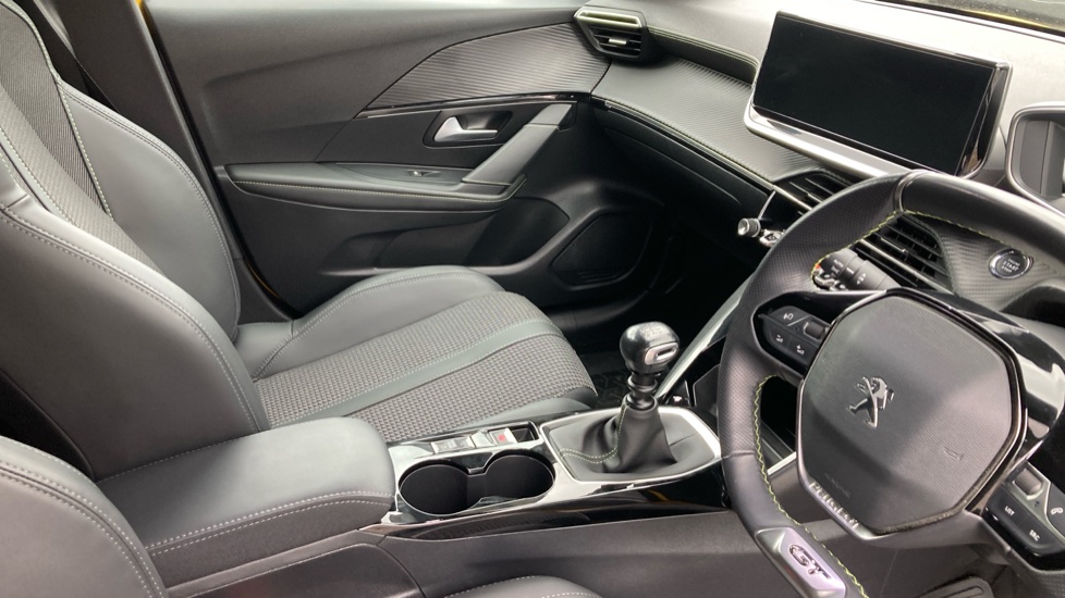 Peugeot 208 1.2 PureTech 100 GT 5dr Petrol Hatchback - Image 14