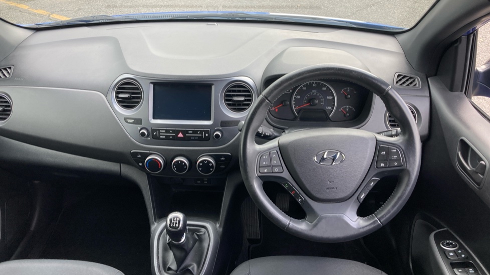 Hyundai i10 1.0 Go SE 5dr Petrol Hatchback - Image 10