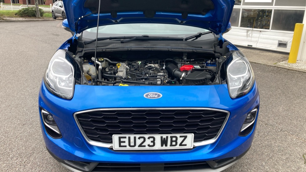 Ford Puma 1.0 EcoBoost Hybrid mHEV Titanium 5dr Petrol Hatchback - Image 8