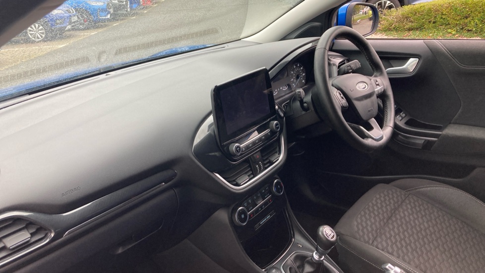 Ford Puma 1.0 EcoBoost Hybrid mHEV Titanium 5dr Petrol Hatchback - Image 9