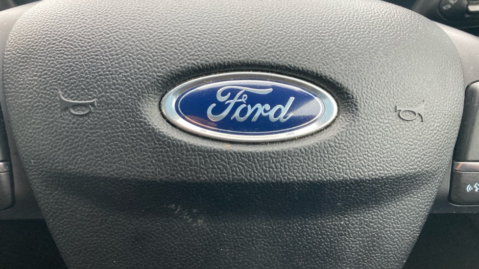 Ford Puma 1.0 EcoBoost Hybrid mHEV Titanium 5dr Petrol Hatchback - Image 33