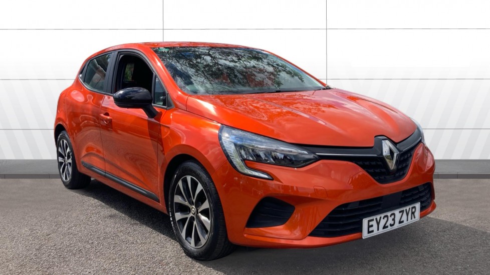 Renault Clio 1.0 TCe 90 Evolution 5dr Petrol Hatchback - Image 1