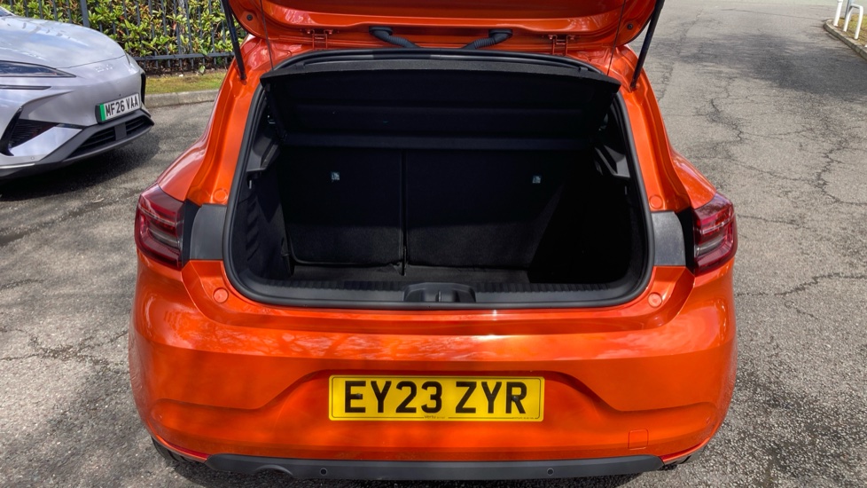 Renault Clio 1.0 TCe 90 Evolution 5dr Petrol Hatchback - Image 4