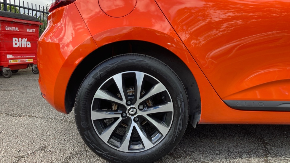 Renault Clio 1.0 TCe 90 Evolution 5dr Petrol Hatchback - Image 7
