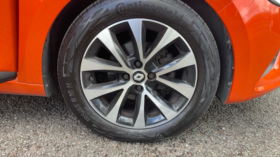 Renault Clio 1.0 TCe 90 Evolution 5dr Petrol Hatchback - Image 23