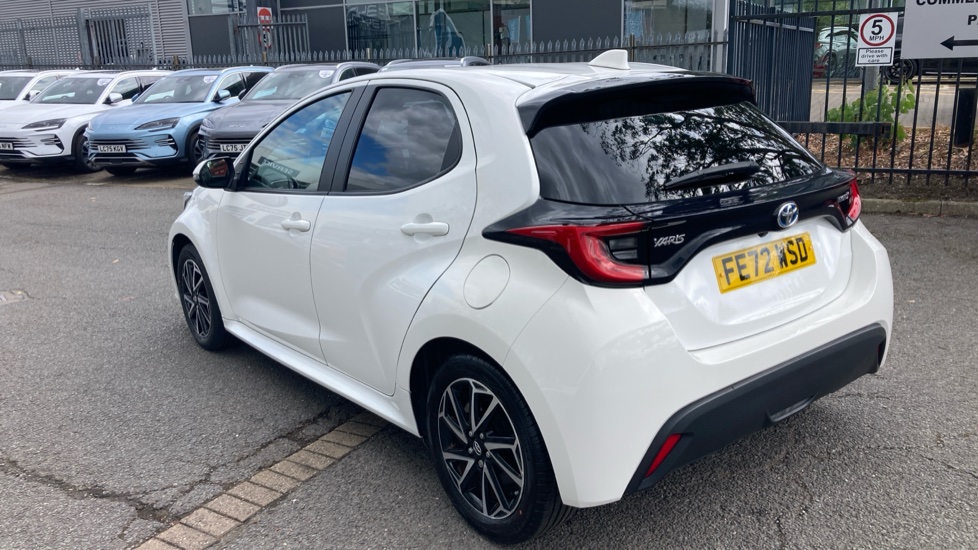 Toyota Yaris 1.5 Hybrid Design 5dr CVT Hybrid Hatchback - Image 39