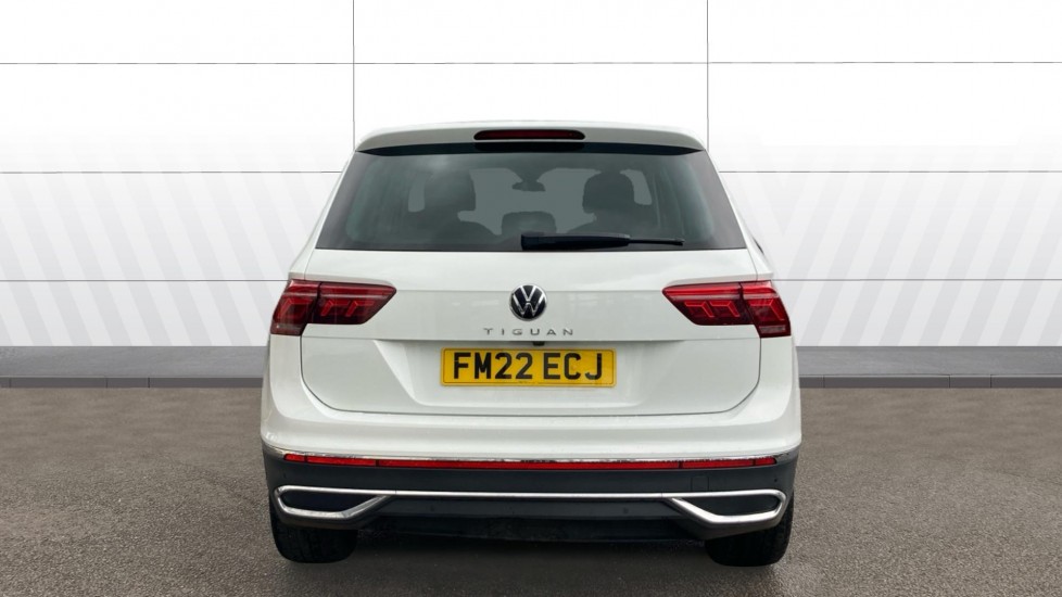 Volkswagen Tiguan 1.5 TSI 150 Elegance 5dr DSG Petrol Estate - Image 6