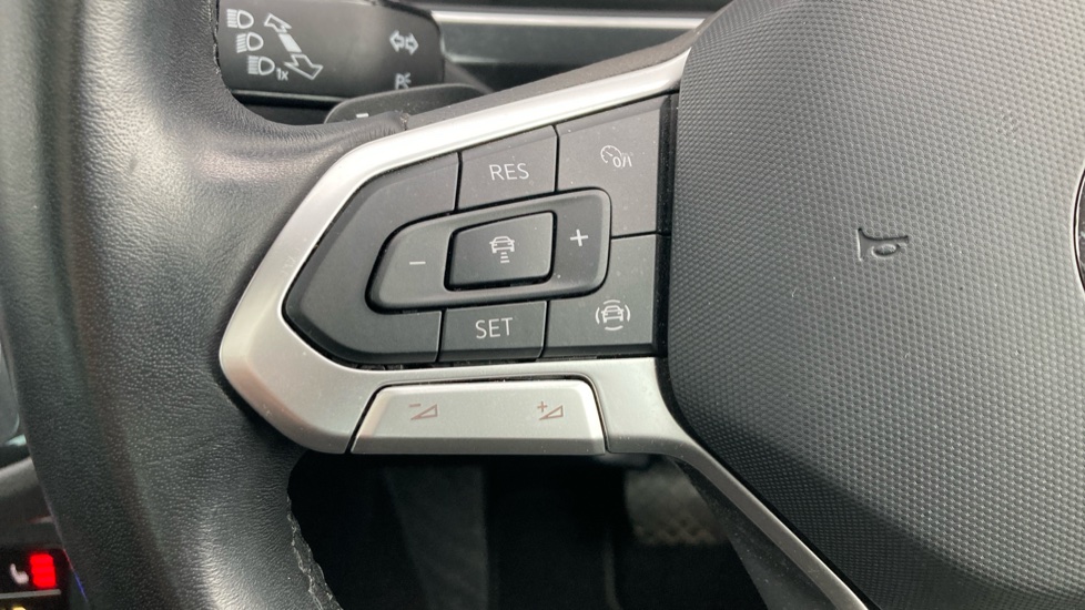 Volkswagen Tiguan 1.5 TSI 150 Elegance 5dr DSG Petrol Estate - Image 32