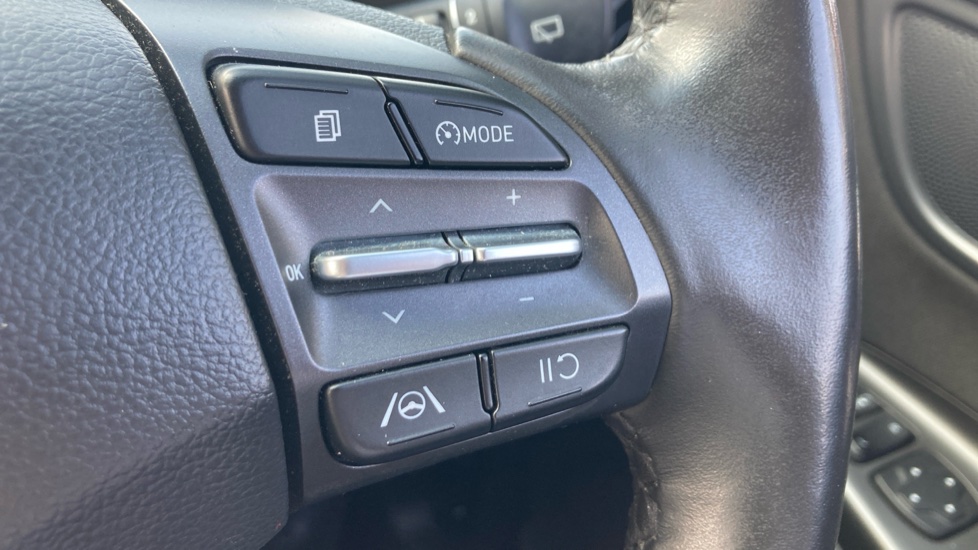 Hyundai KONA 1.0 TGDi 48V MHEV Premium 5dr Petrol Hatchback - Image 23