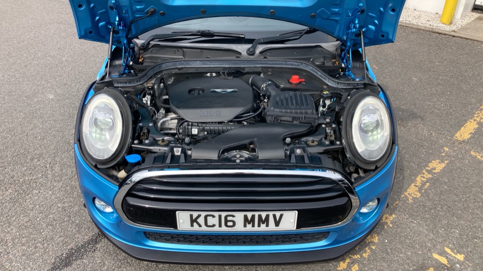MINI Hatchback 1.5 Cooper 5dr Auto Petrol Hatchback - Image 8