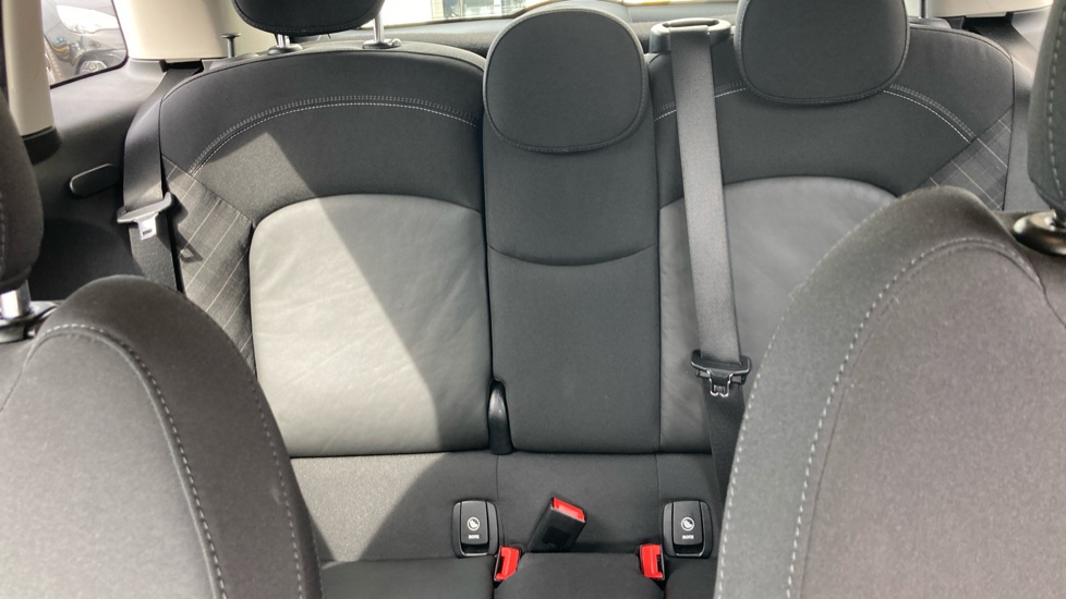 MINI Hatchback 1.5 Cooper 5dr Auto Petrol Hatchback - Image 15