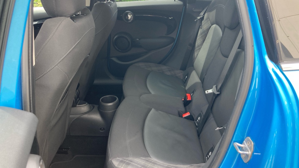 MINI Hatchback 1.5 Cooper 5dr Auto Petrol Hatchback - Image 16