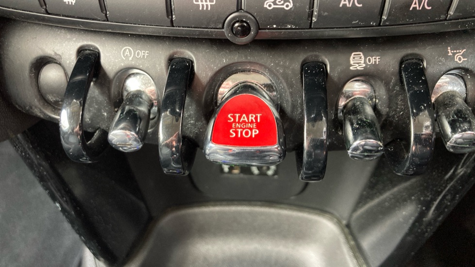 MINI Hatchback 1.5 Cooper 5dr Auto Petrol Hatchback - Image 21