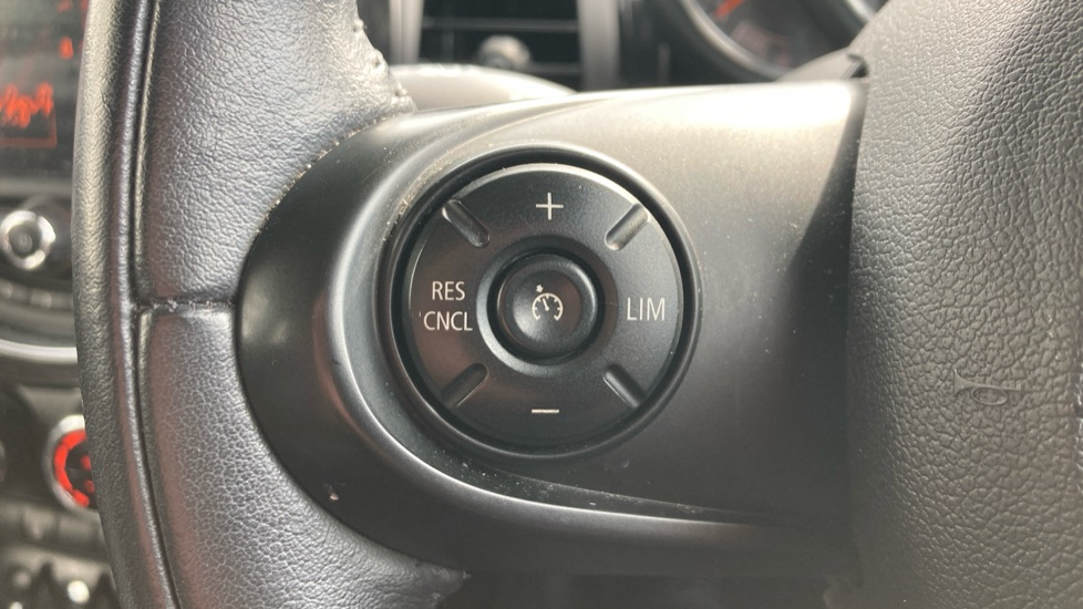 MINI Hatchback 1.5 Cooper 5dr Auto Petrol Hatchback - Image 23
