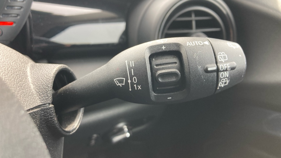 MINI Hatchback 1.5 Cooper 5dr Auto Petrol Hatchback - Image 25