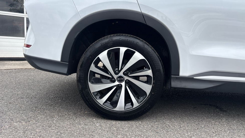 BYD Seal U 1.5 DM-i Comfort 5dr Auto Estate - Image 7